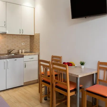 דירה Sunny Central Apartments *