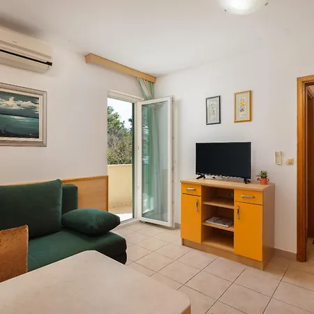 Sunny Central Apartments דירה *