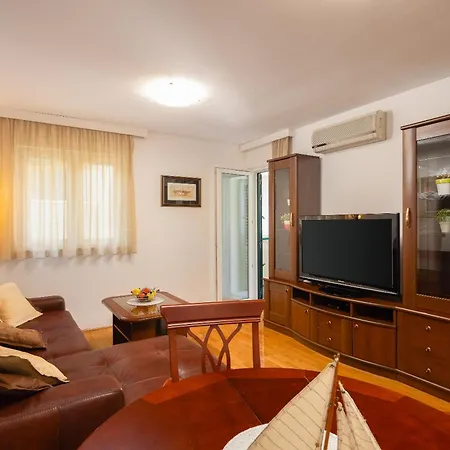 Sunny Central Apartments *