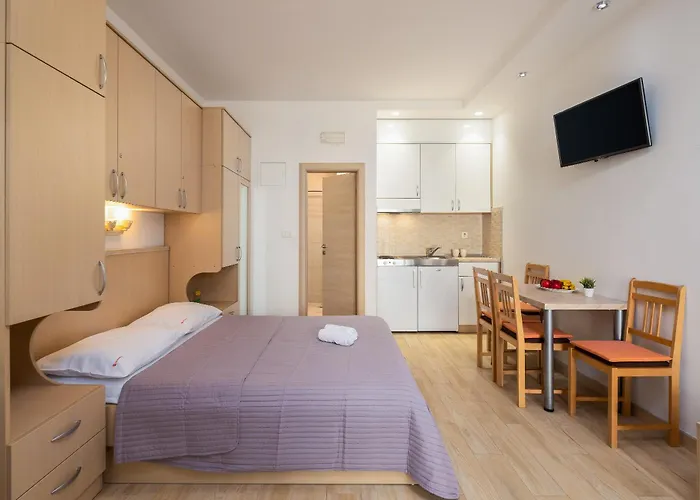 Apartament Sunny I Makarska